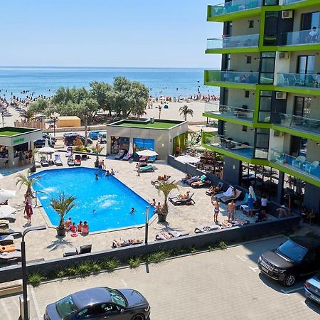 Crazy Sea View 1Br Apartment Spa Pools Resort 마마이아 외부 사진