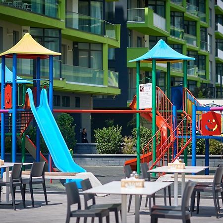 Crazy Sea View 1Br Apartment Spa Pools Resort 마마이아 외부 사진