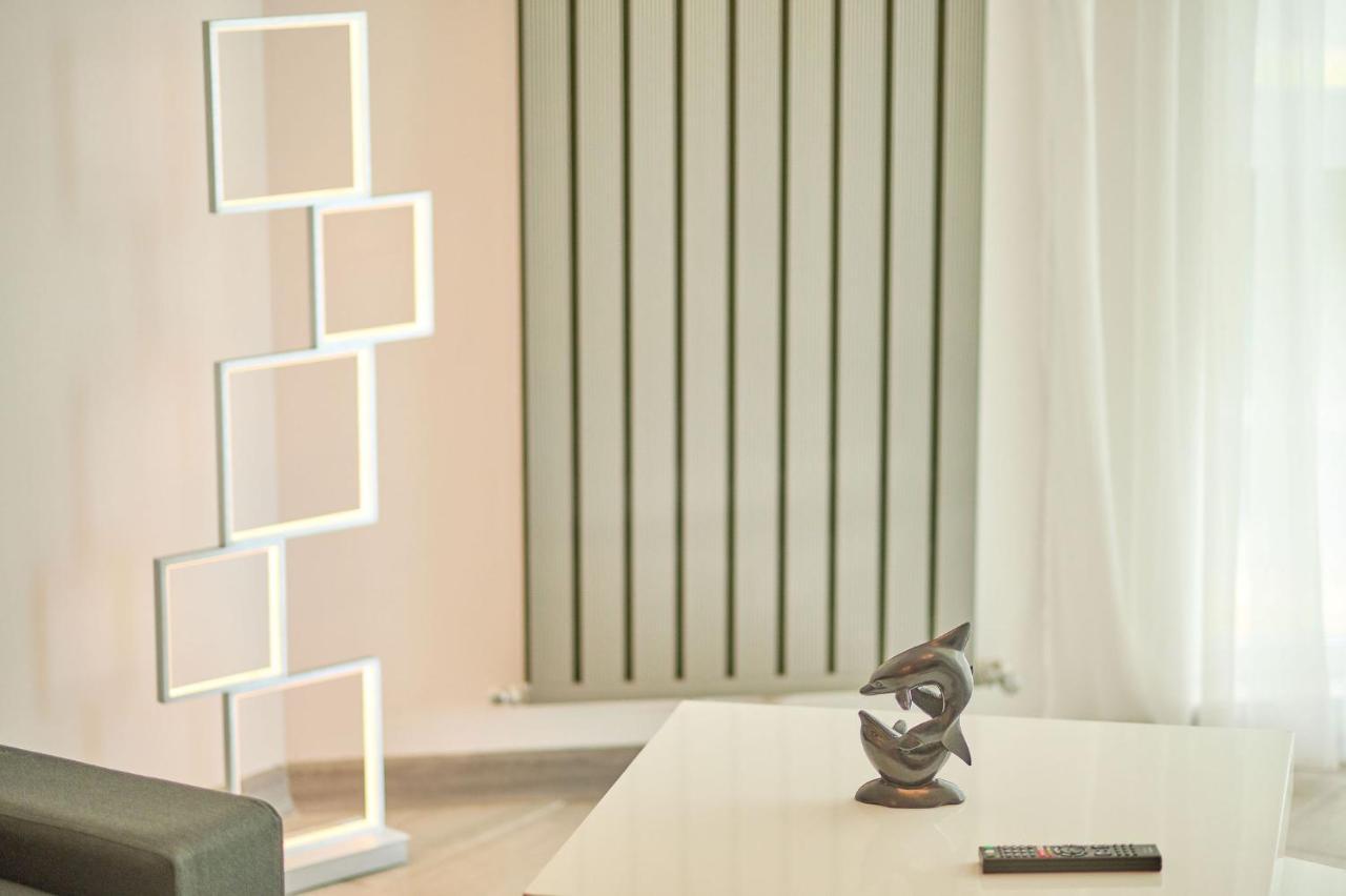 Crazy Sea View 1Br Apartment Spa Pools Resort 마마이아 외부 사진